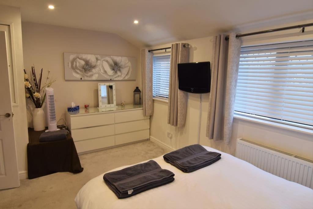 Mikes At Menai - Stylish & Spacious 3 Bed House In Menai Bridge. Ngoại thất bức ảnh