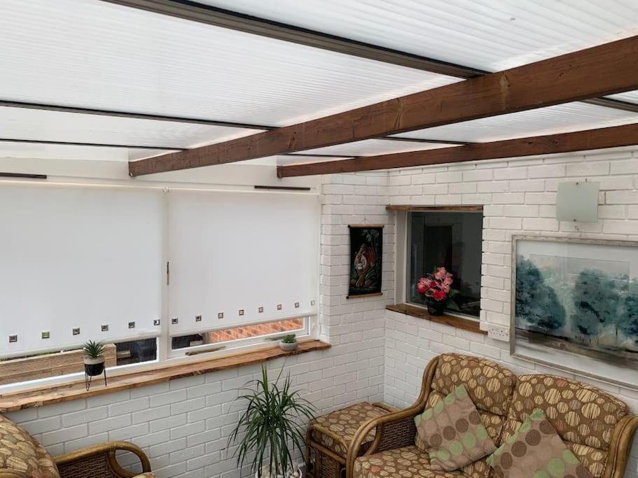 Mikes At Menai - Stylish & Spacious 3 Bed House In Menai Bridge. Ngoại thất bức ảnh